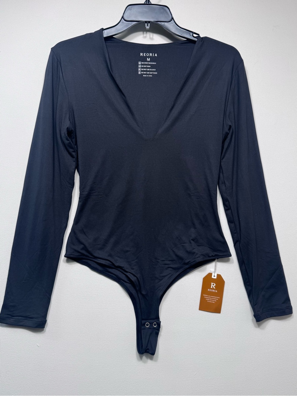REORIA Plunge Deep V Neck Long Sleeve Bodysuit
Double Lined,No-See-Through nwt
